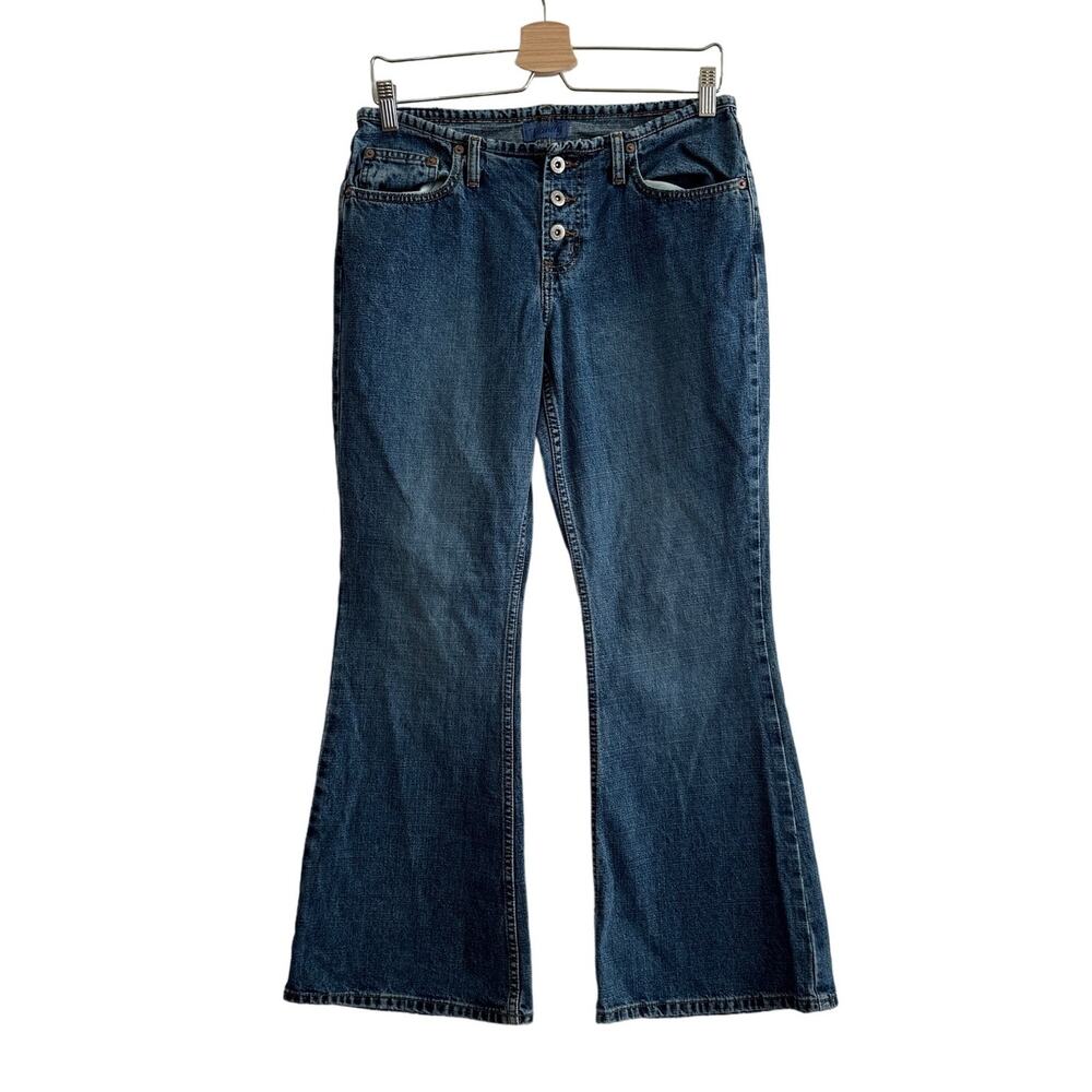 Vintage Y2K Vanity Low Rise Button Fly Flare Leg Jeans in Medium Wash Size 28/6